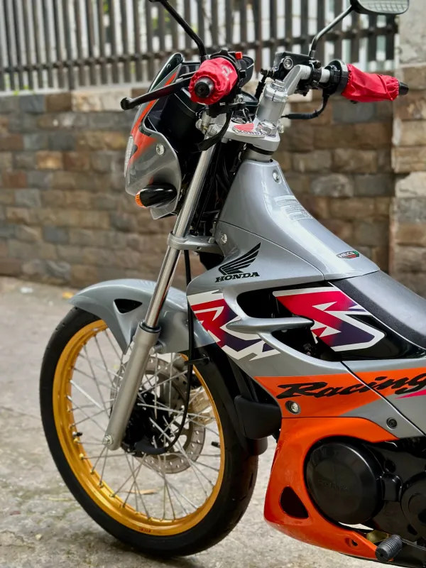 Nova Dash 2002 dọn mới